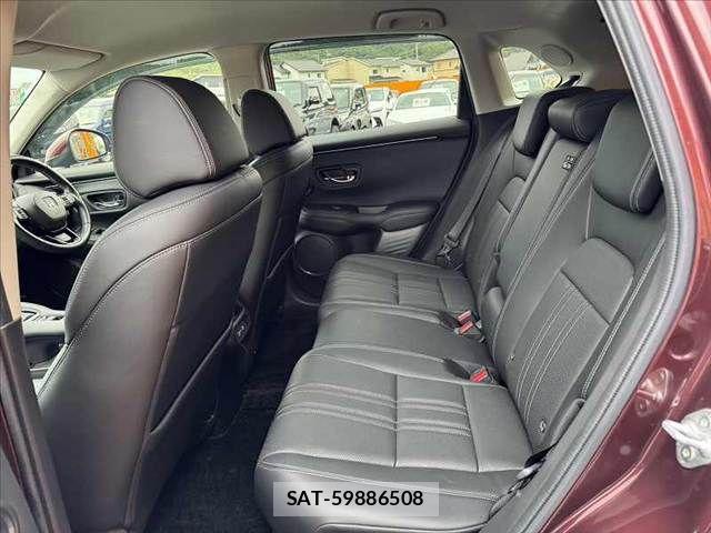 Honda ZR-V 2022-12 8851227-18