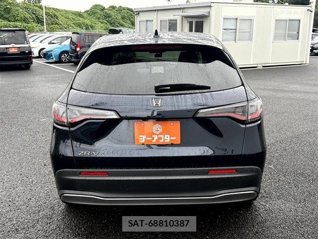 Honda ZR-V 2023-07 8883179-10