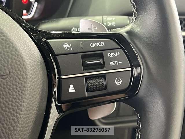 Honda ZR-V 2024-08 8883177-9