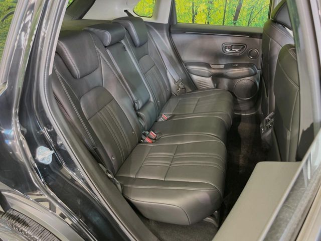 Honda ZR-V 2023-12 1311408-8