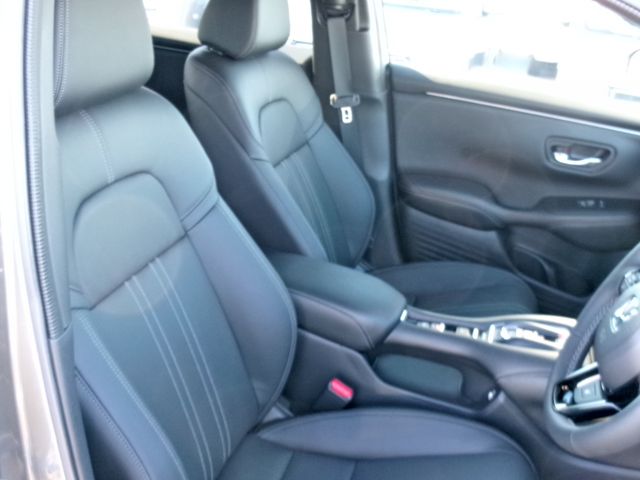 Honda ZR-V 2024-06 1830724-25