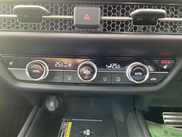 Honda ZR-V 2023-05 3689299-11