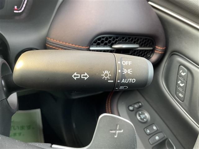 Honda ZR-V 2023-05 3689299-17