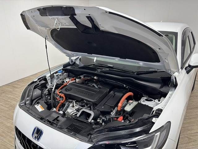 Honda ZR-V 2022-11 3689266-17