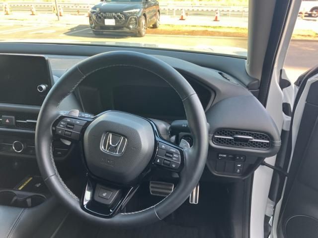Honda ZR-V 2023-10 3781215-14