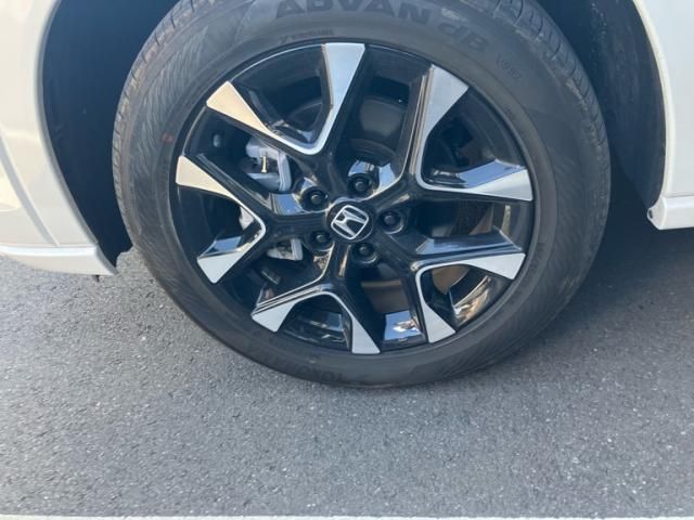 Honda ZR-V 2023-10 3781215-6