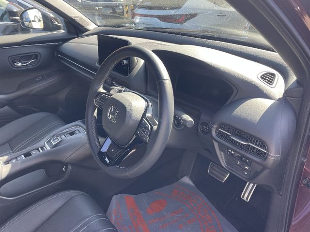 Honda ZR-V 2024-08 3936376-9