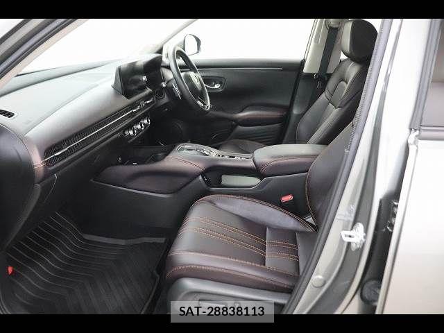 Honda ZR-V 2023-09 6615989-11