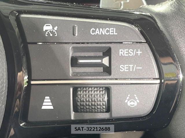 Honda ZR-V 2023-12 6615993-4