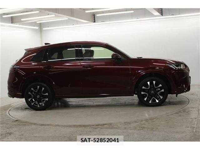 Honda ZR-V 2023-11 6642976-3