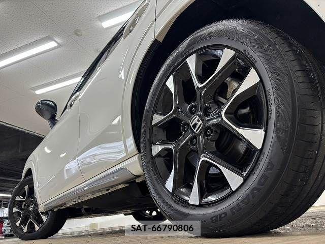 Honda ZR-V 2023-11 6674335-18