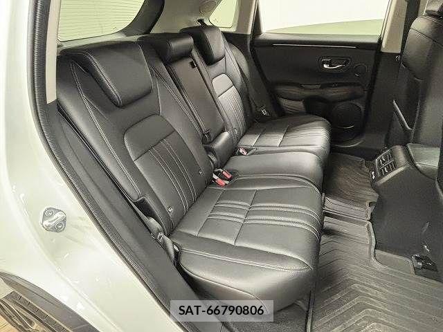 Honda ZR-V 2023-11 6674335-5