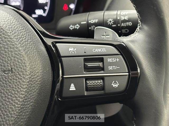 Honda ZR-V 2023-11 6674335-7