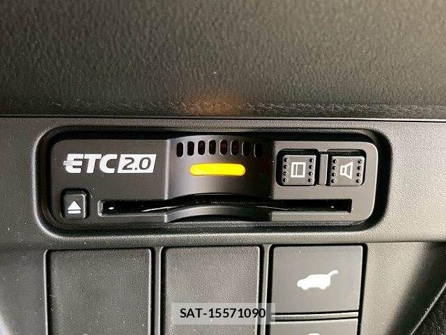 Honda ZR-V 2025-03 6674330-11
