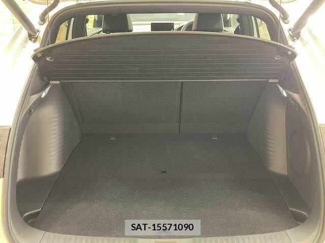 Honda ZR-V 2025-03 6674330-12