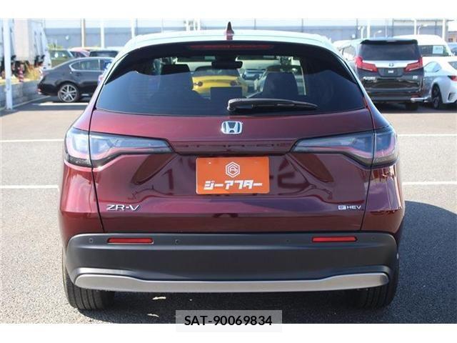 Honda ZR-V 2024-08 6754094-9