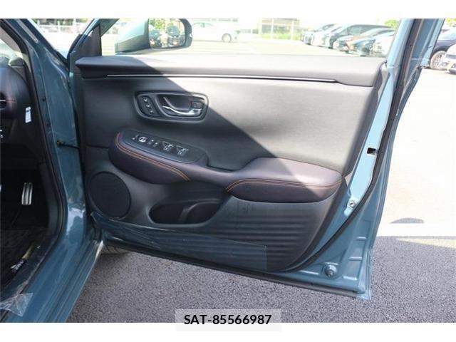 Honda ZR-V 2023-07 6754092-26