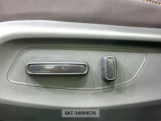 Honda ZR-V 2023-08 6818348-6