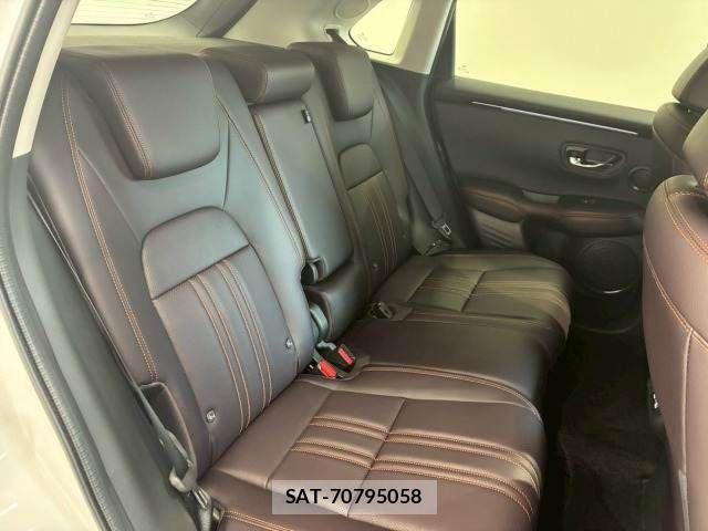 Honda ZR-V 2023-07 6818344-10