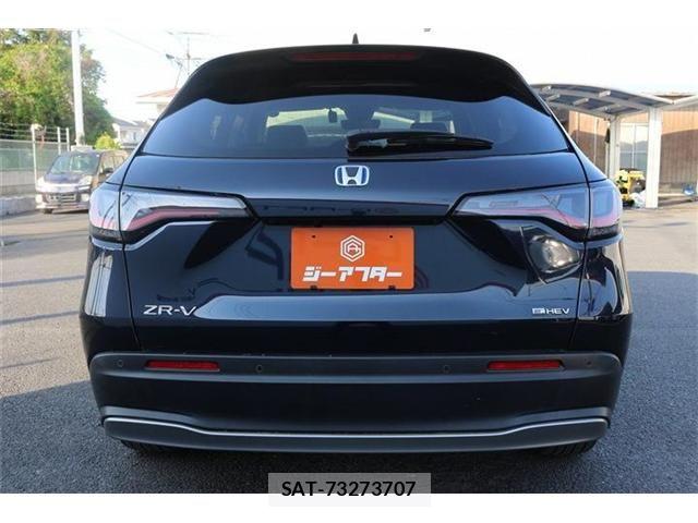 Honda ZR-V 2023-09 6916164-9