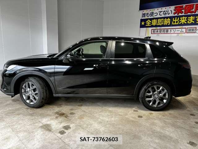Honda ZR-V 2024-01 6916163-13