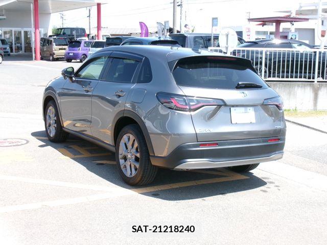 Honda ZR-V 2023-09 7061594-5