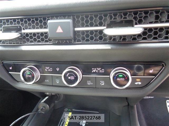 Honda ZR-V 2024-08 7227856-24