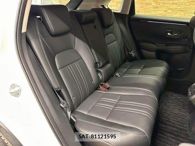 Honda ZR-V 2023-05 7253002-5