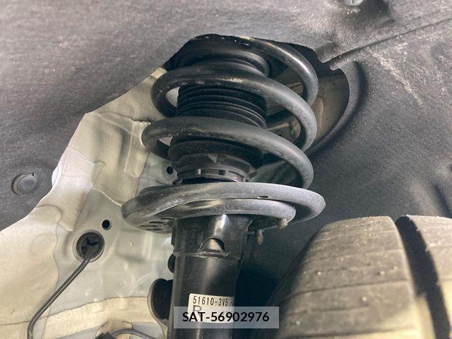 Honda ZR-V 2023-09 7253003-19