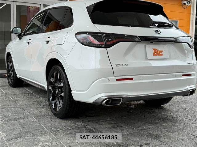 Honda ZR-V 2025-06 7253001-12