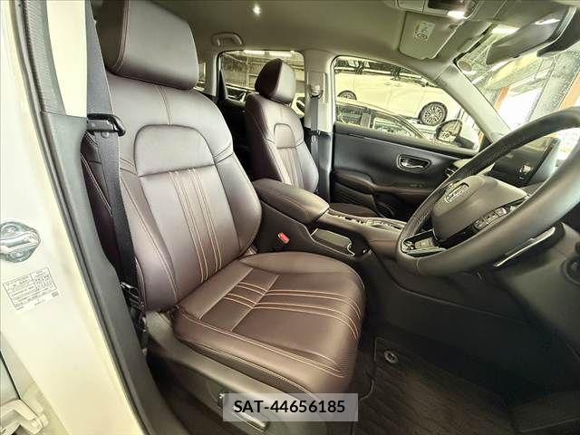 Honda ZR-V 2025-06 7253001-15