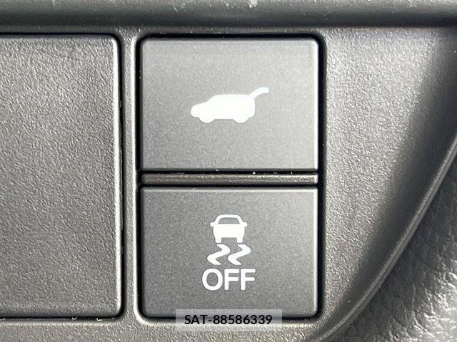 Honda ZR-V 2023-11 7331573-4