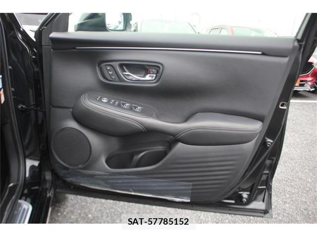 Honda ZR-V 2023-06 7360717-21