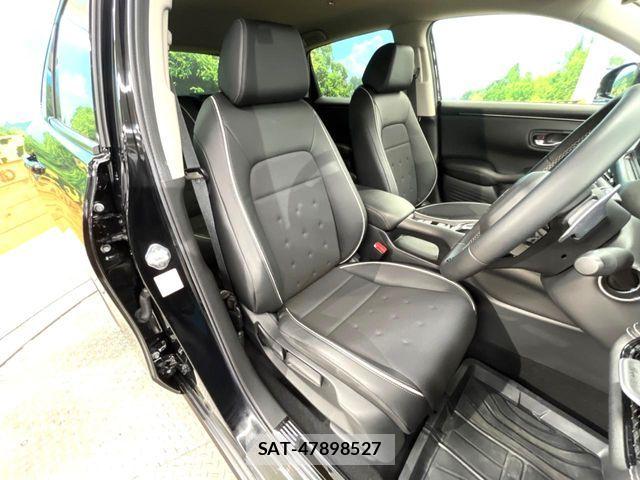 Honda ZR-V 2023-10 7459210-7