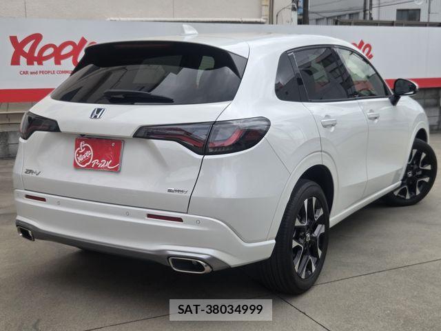 Honda ZR-V 2023-09 7510600-2