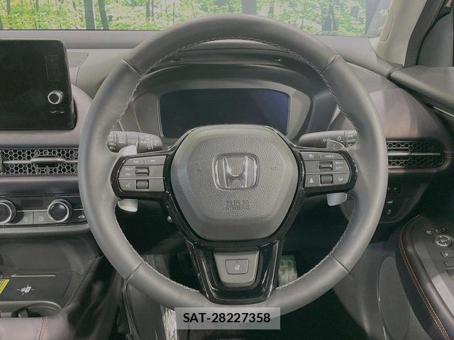 Honda ZR-V 2023-07 7563146-10