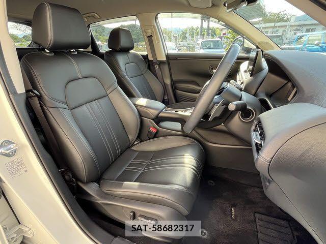 Honda ZR-V 2023-07 7621693-3