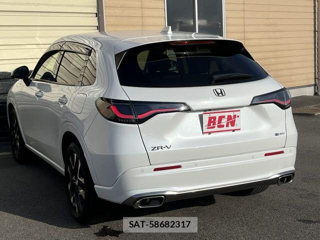 Honda ZR-V 2023-07 7621693-8