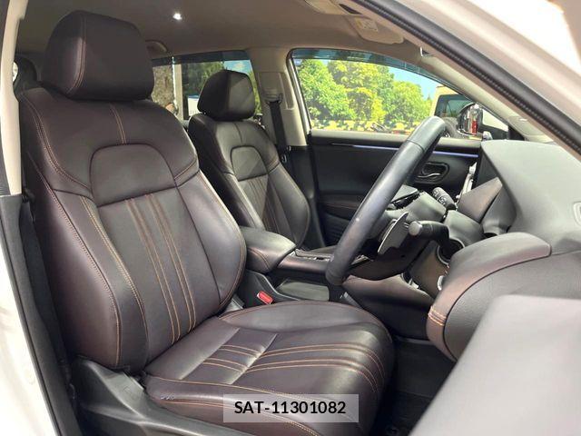 Honda ZR-V 2023-11 7621698-7