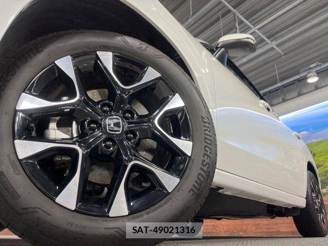 Honda ZR-V 2024-12 7621692-12