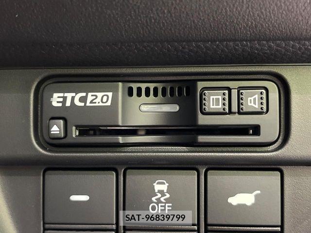 Honda ZR-V 2024-08 7621691-6
