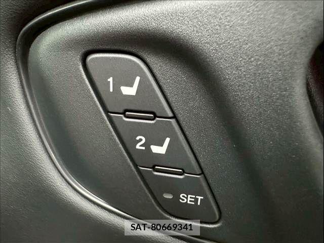 Honda ZR-V 2023-11 7731254-9