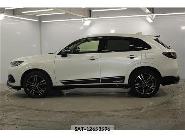 Honda ZR-V 2023-08 7790877-7