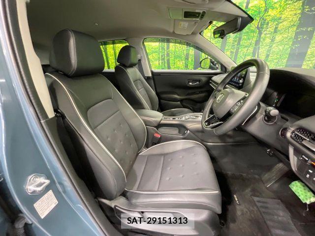 Honda ZR-V 2023-04 7903702-8