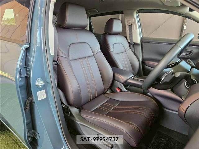 Honda ZR-V 2023-11 7964572-4