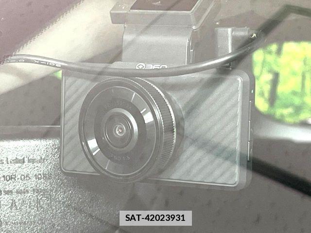 Honda ZR-V 2023-07 7964580-5