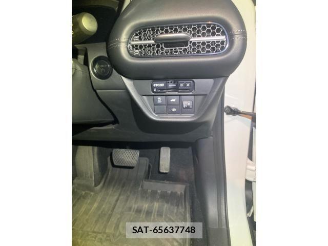 Honda ZR-V 2023-07 7981714-9