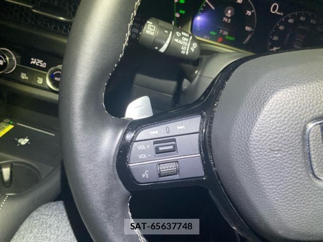 Honda ZR-V 2023-07 7981714-15