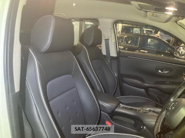 Honda ZR-V 2023-07 7981714-5
