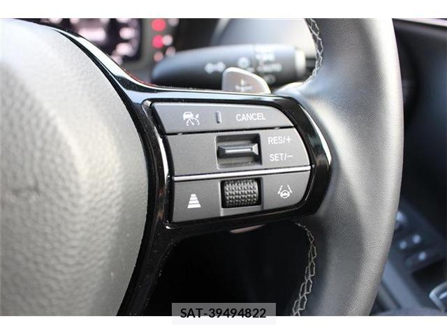 Honda ZR-V 2023-07 8076306-5